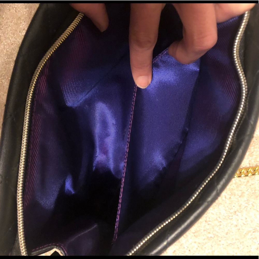 Purse - Picture 2 of 2